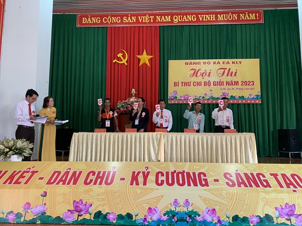 TRAC NGHIEM